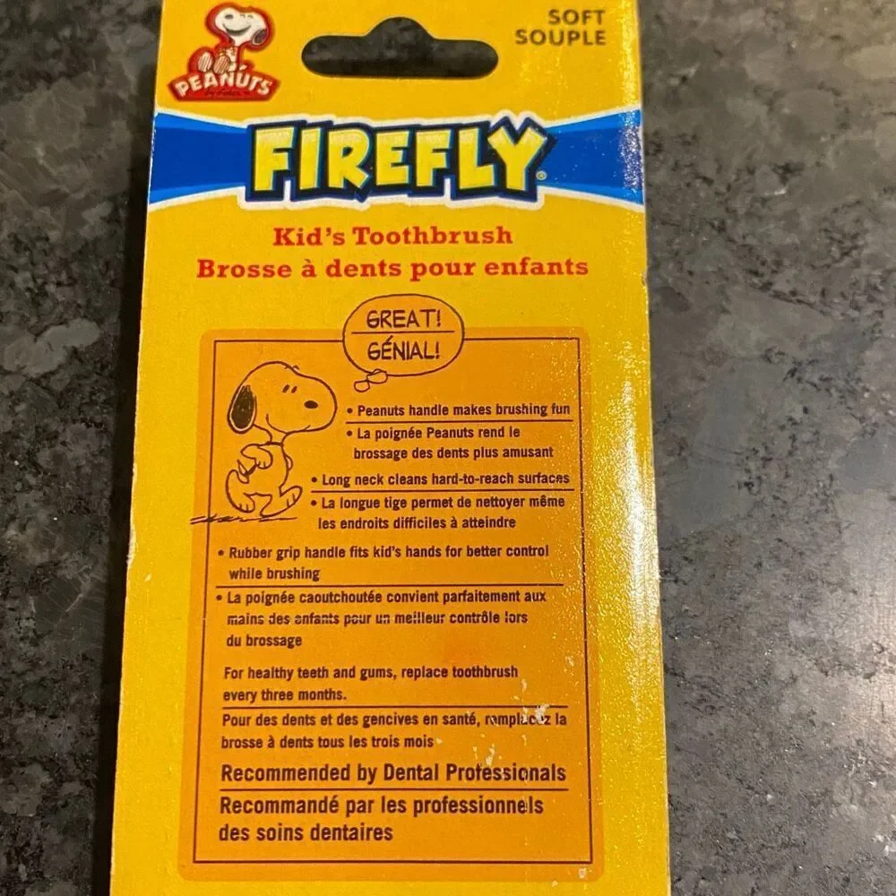 VINTAGE PEANUTS SNOOPY FIREFLY SUMMER SURF CHILDREN'S SOFT TOOTHBRUSHES - 2 PACK